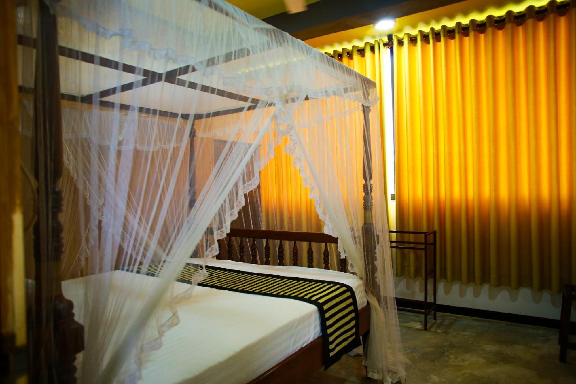 Isindu Sky Lodge Мириса Екстериор снимка