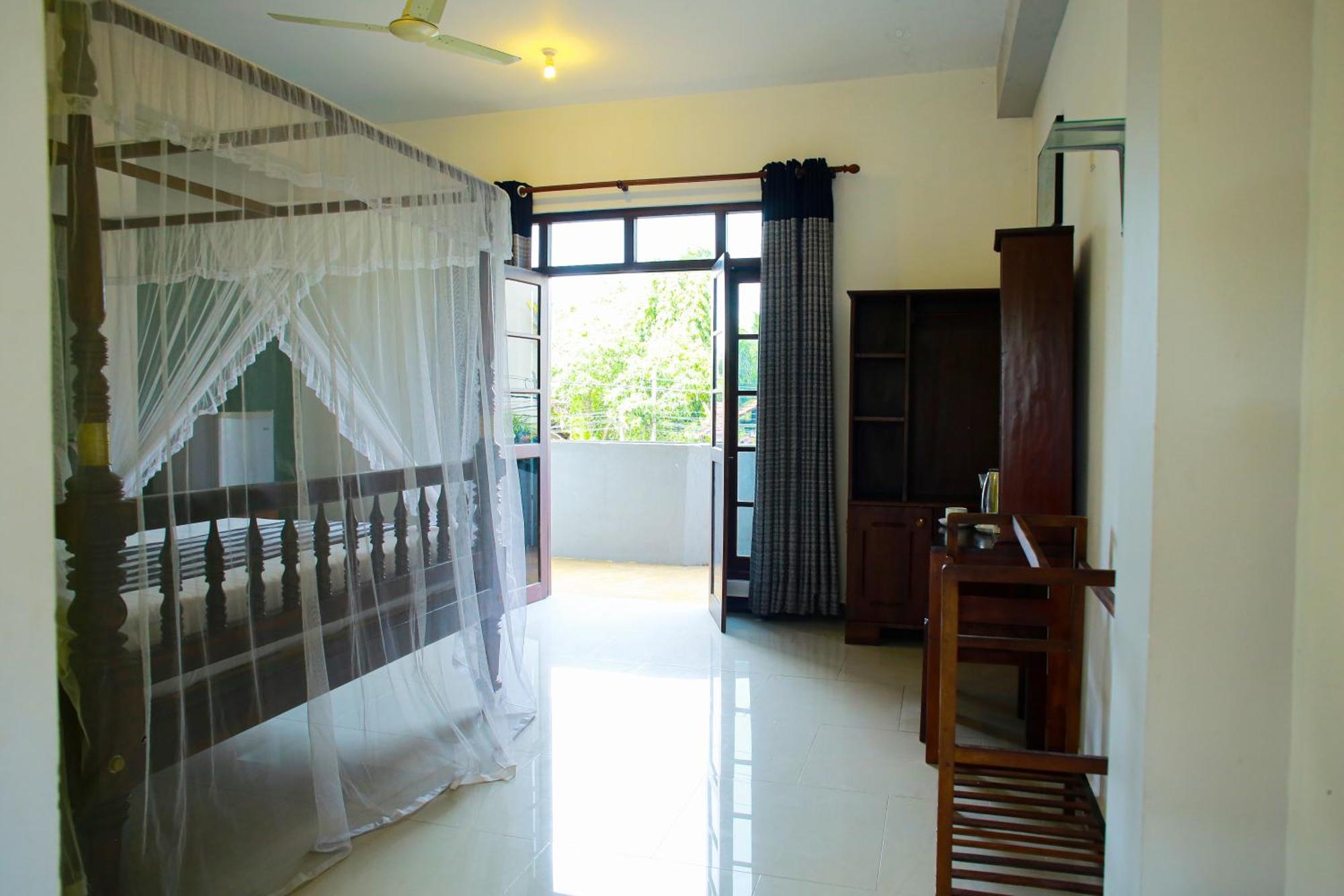 Isindu Sky Lodge Мириса Екстериор снимка